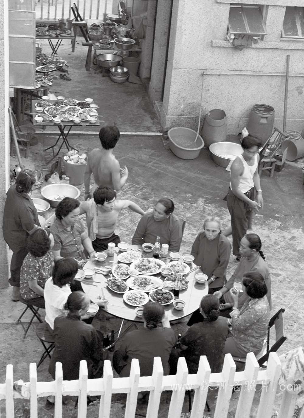 渔民村民新居落成(1980)