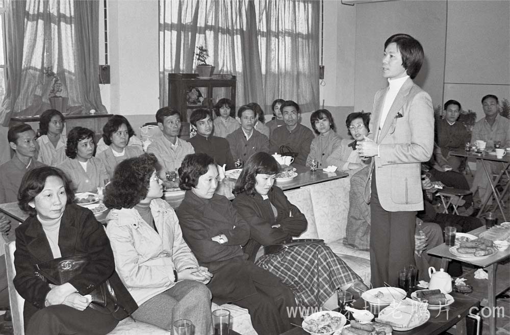 宝安粤剧团与香港艺人座谈(1980)