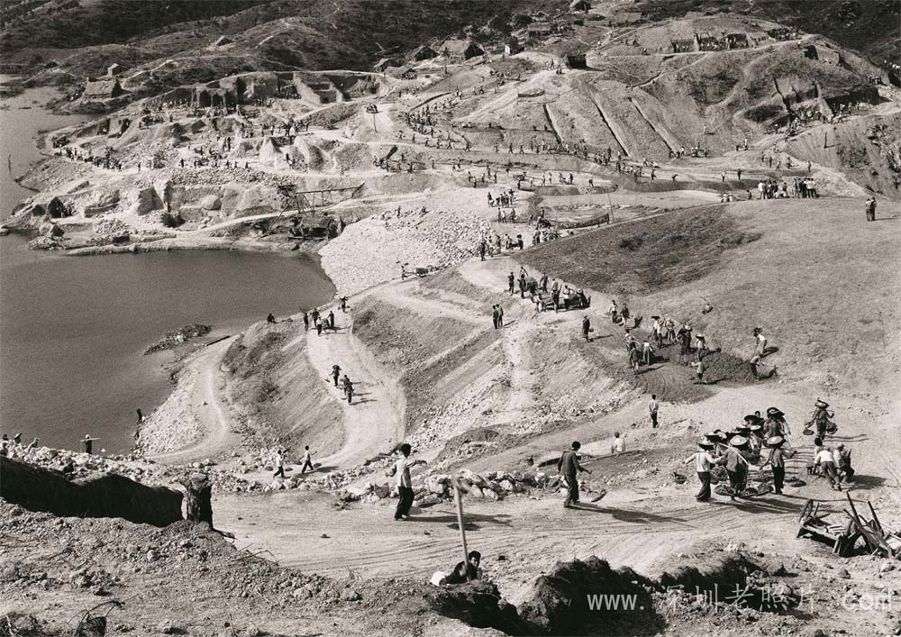建设中的红花岭水库(1970)